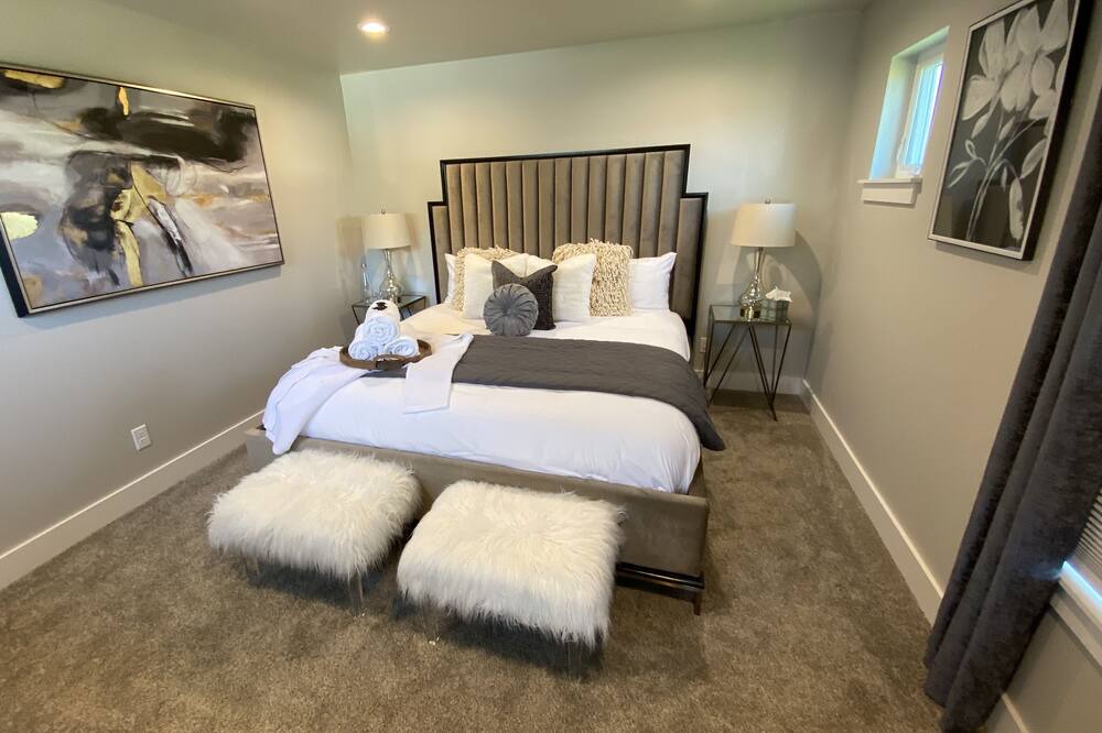 Photo of Bedroom in Bozeman
