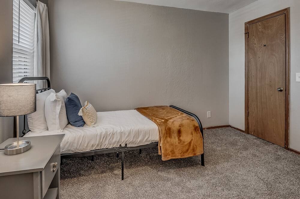 Photo of Bedroom in Central Oklahoma City