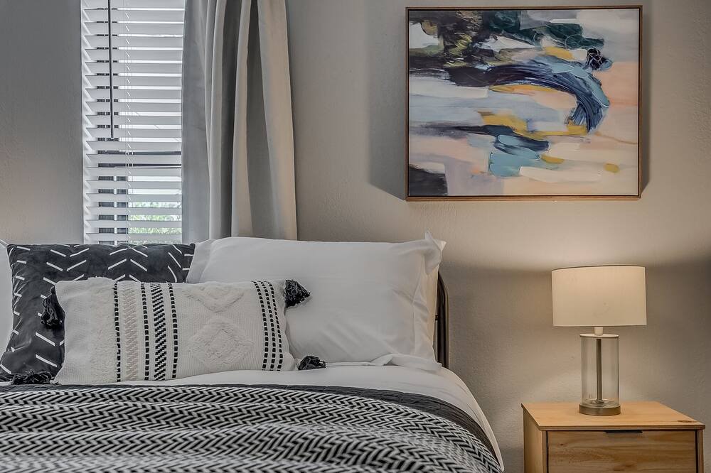 Photo of Bedroom in Central Oklahoma City
