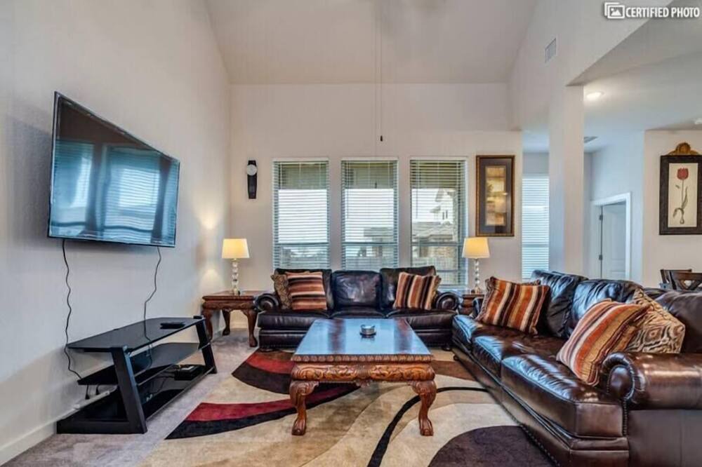 Photo of Livingroom in Hutto