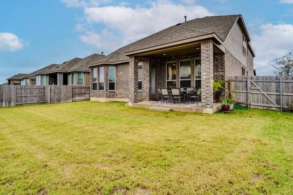 Photo of Bedroom in Hutto
