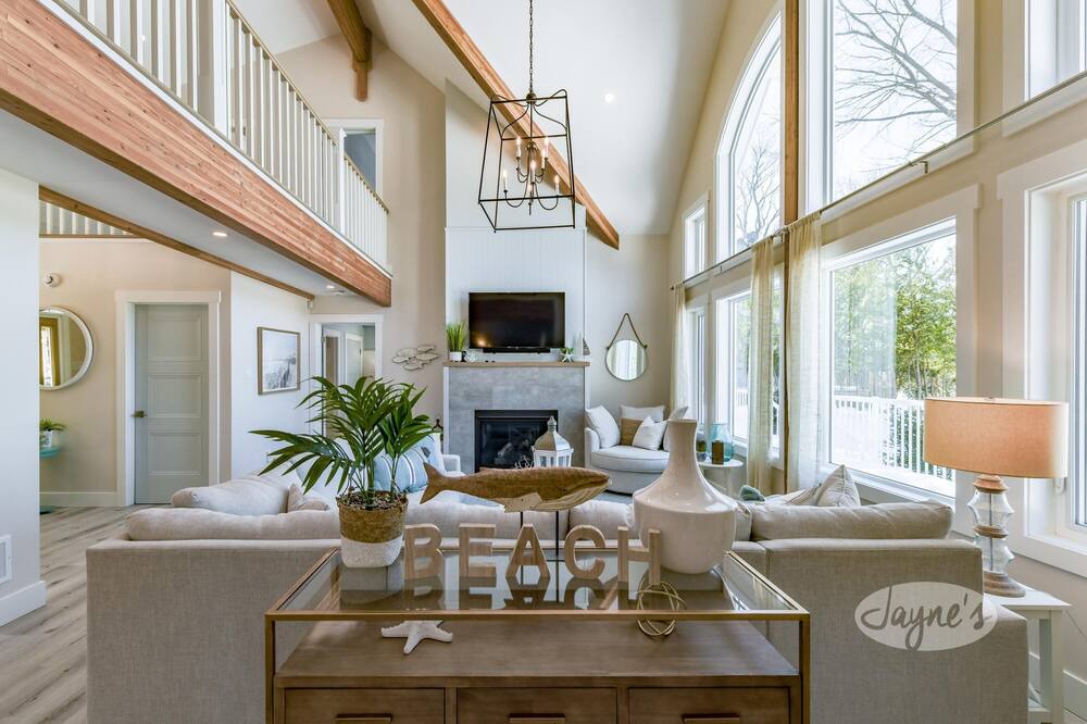Photo of Livingroom in Lafontaine