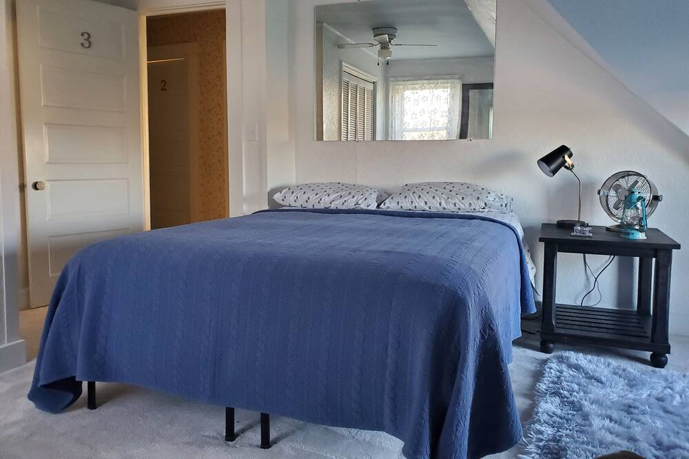 Photo of Bedroom in Cherryfield