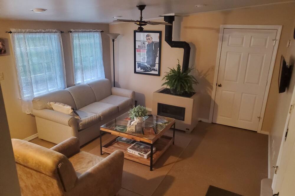 Photo of Livingroom in Cherryfield