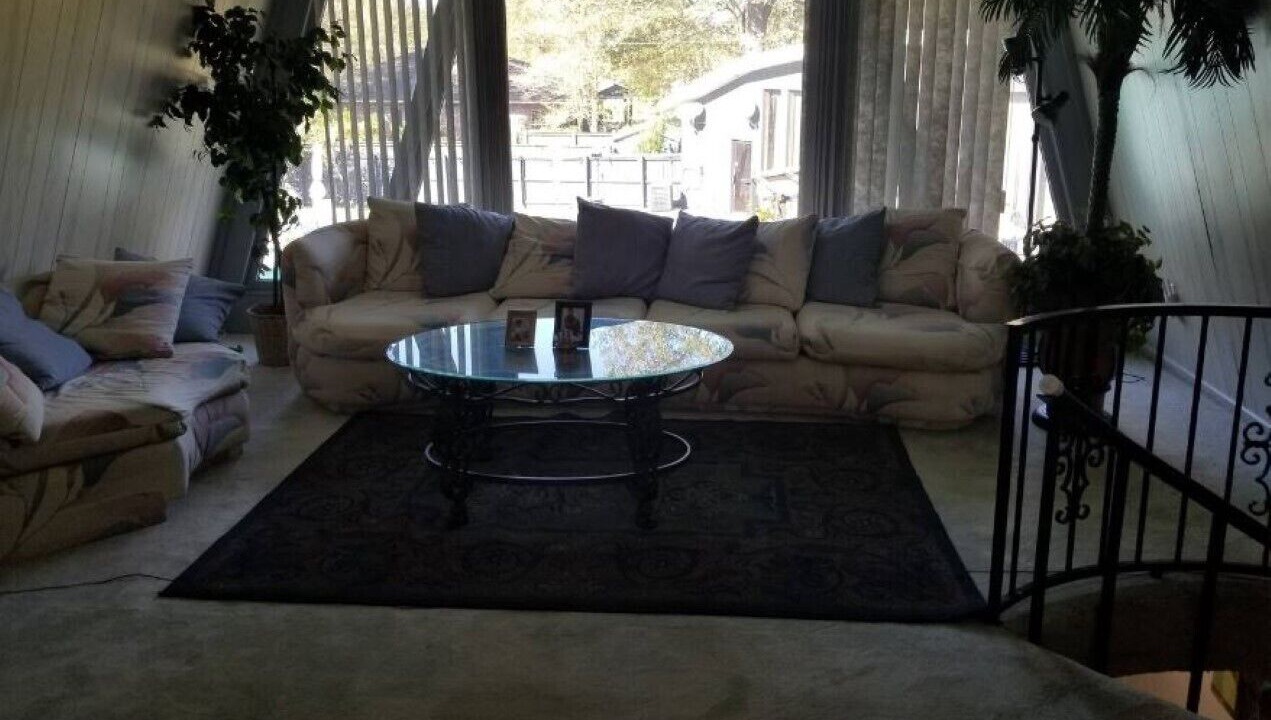 Photo of Livingroom in Broadmoor