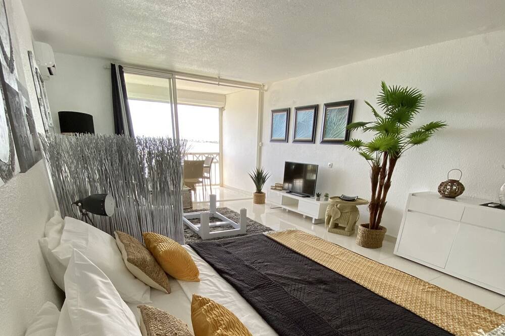 Photo of Bedroom in Orient Bay