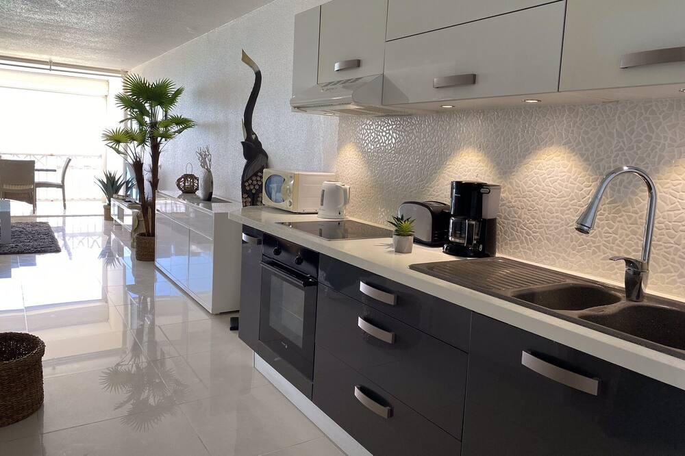 Photo of Kitchen in Orient Bay