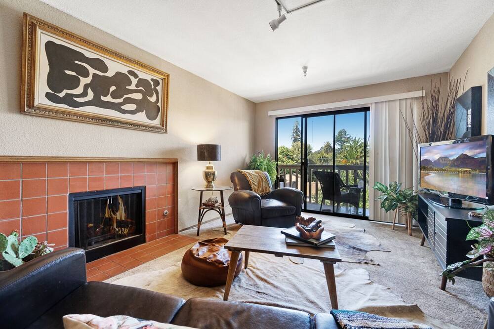 Photo of Bedroom in Davis Tract