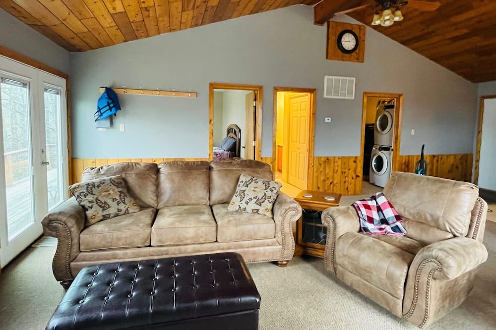 Photo of Livingroom in Bowring