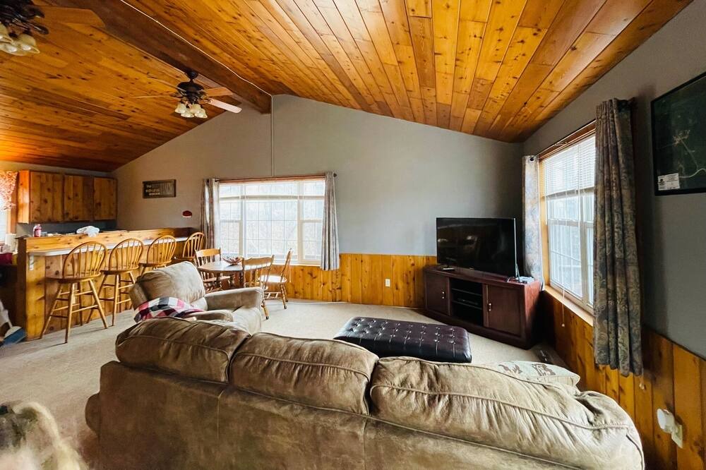 Photo of Livingroom in Bowring