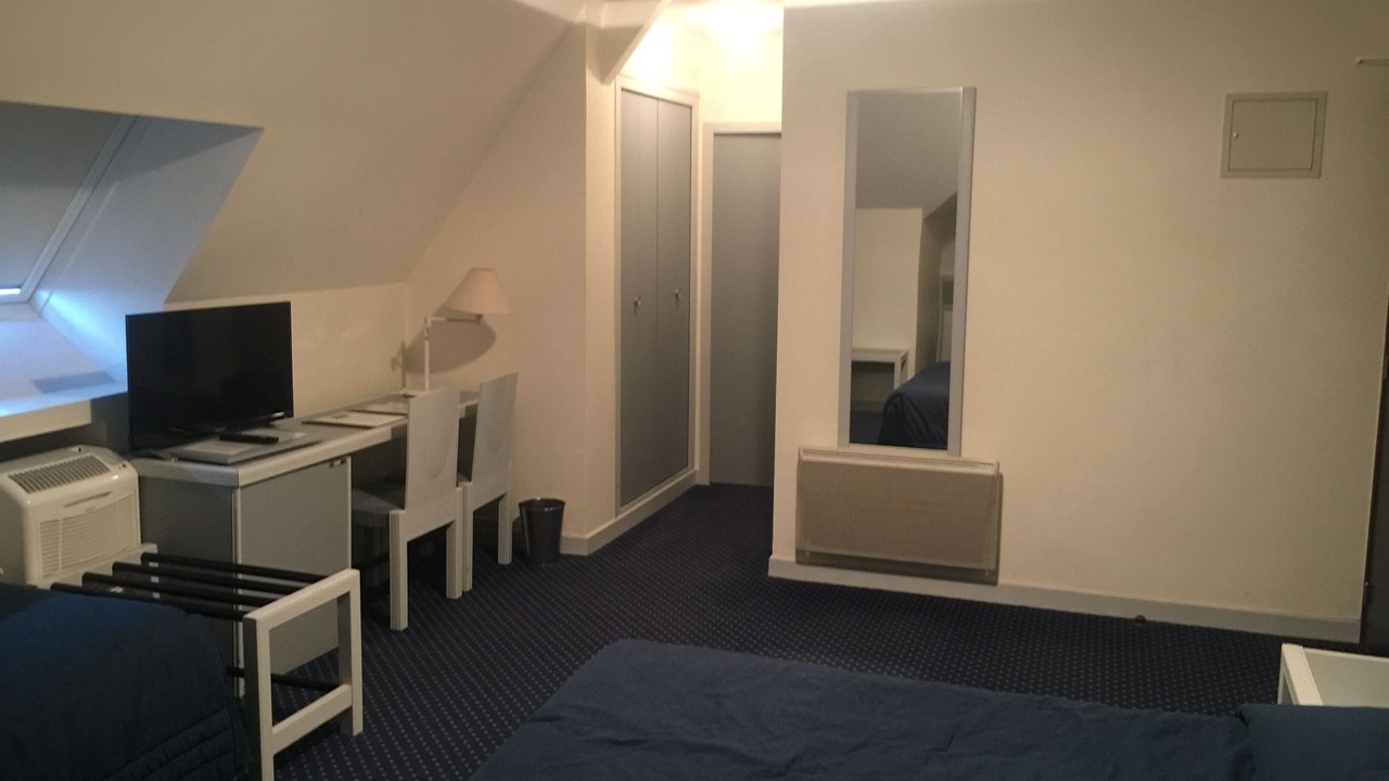 Photo of Bedroom in Nuits-Saint-Georges