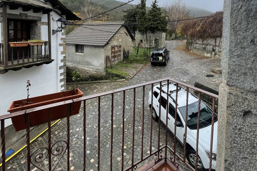 Photo of Others in Borau