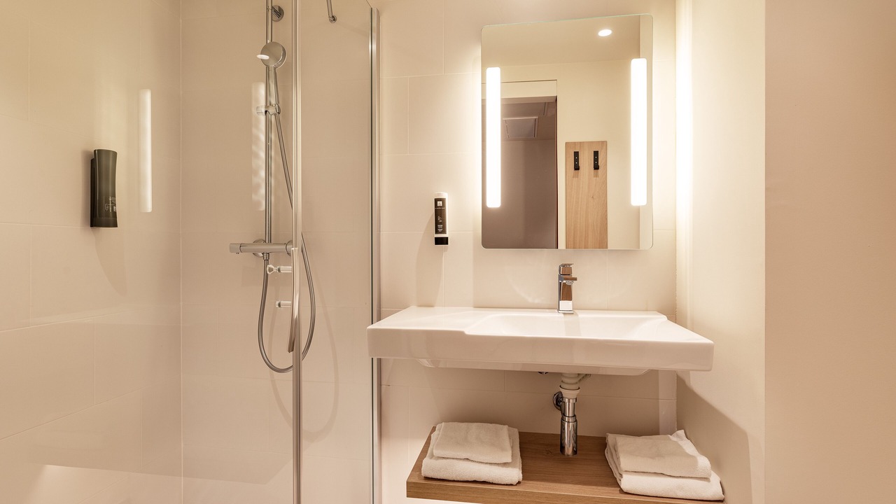 Photo of Others in Faubourg de Bethune