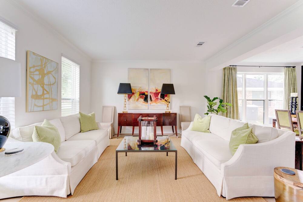 Photo of Livingroom in Beaumont