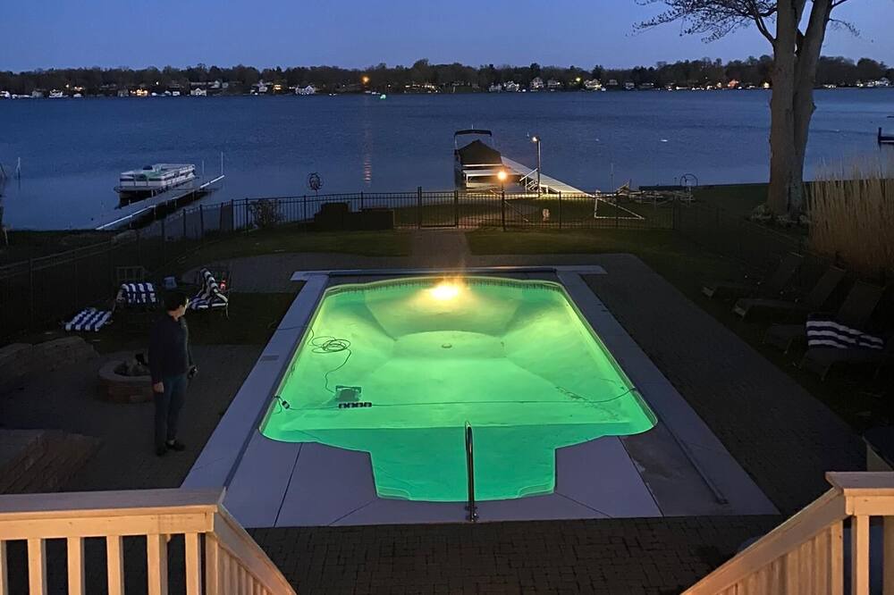 Photo of Others in Paw Paw Lake
