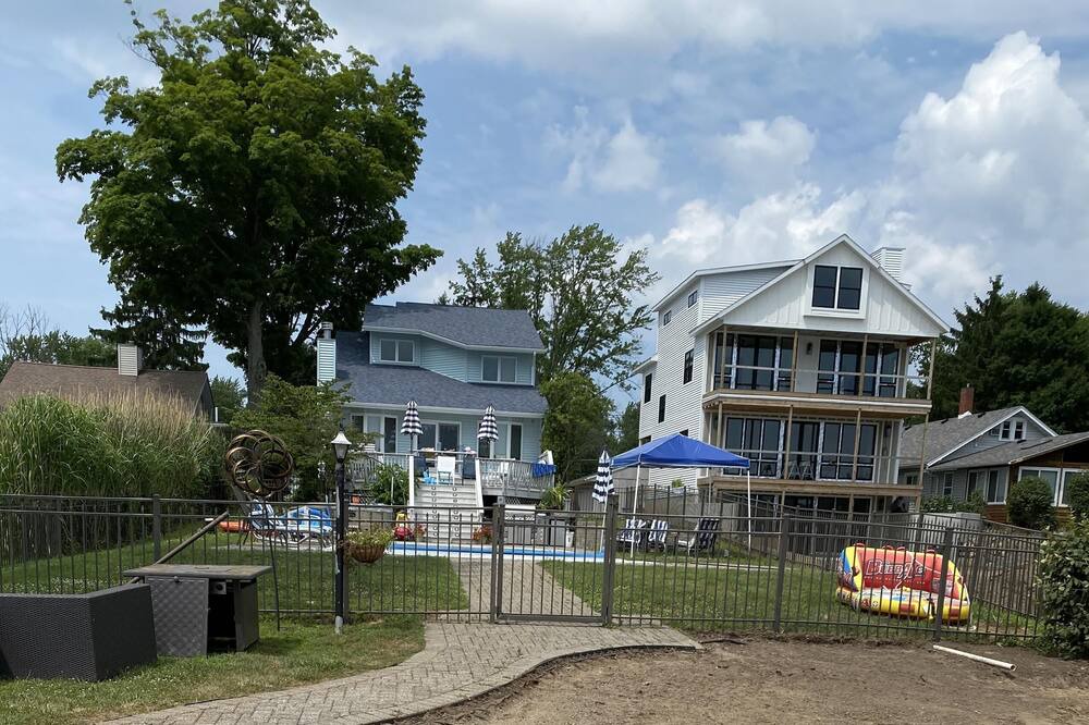 Photo of Others in Paw Paw Lake