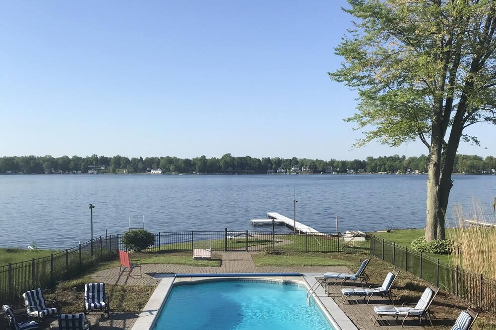 Photo of Others in Paw Paw Lake