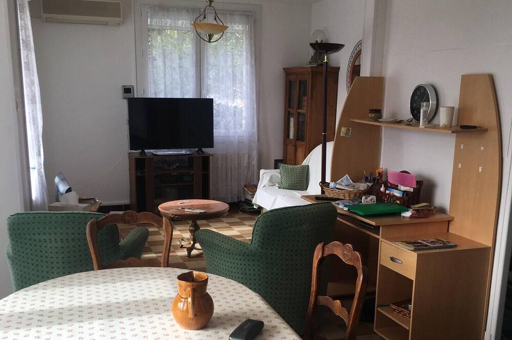 Photo of Livingroom in Manosque