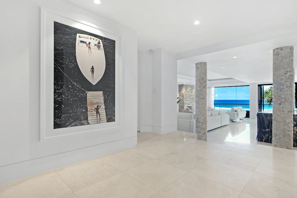 Photo of Bedroom in Main Beach