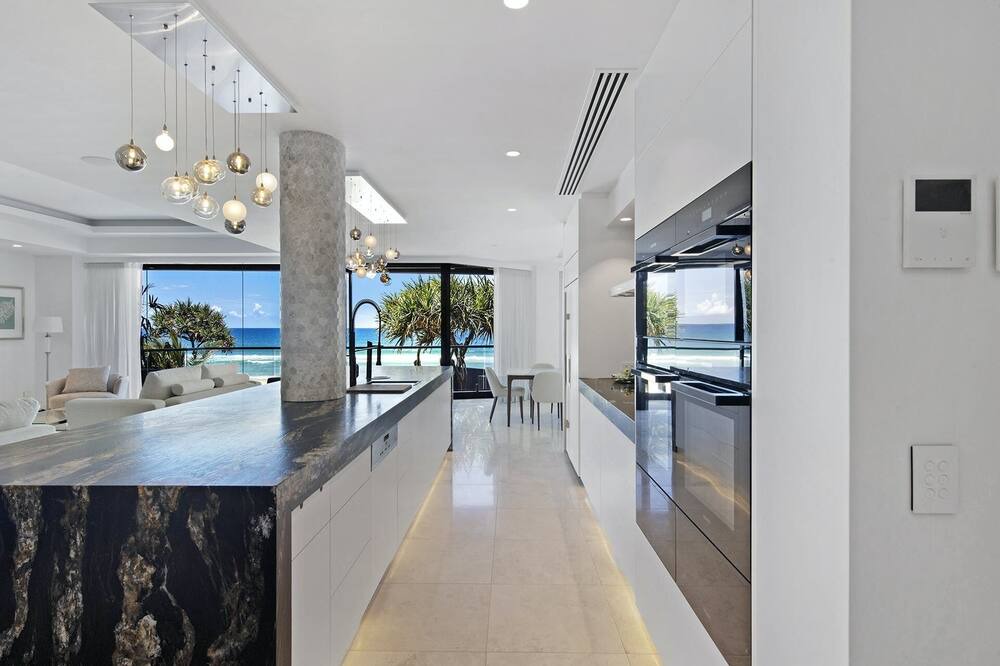 Photo of Others in Main Beach