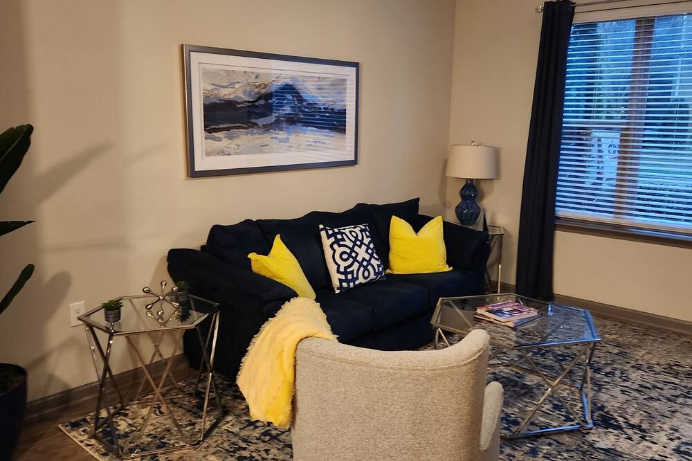 Photo of Livingroom in Raleigh