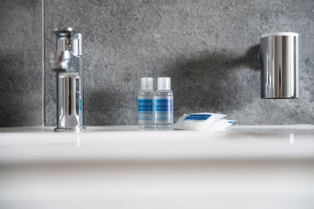 Photo of Bathroom in Gudo