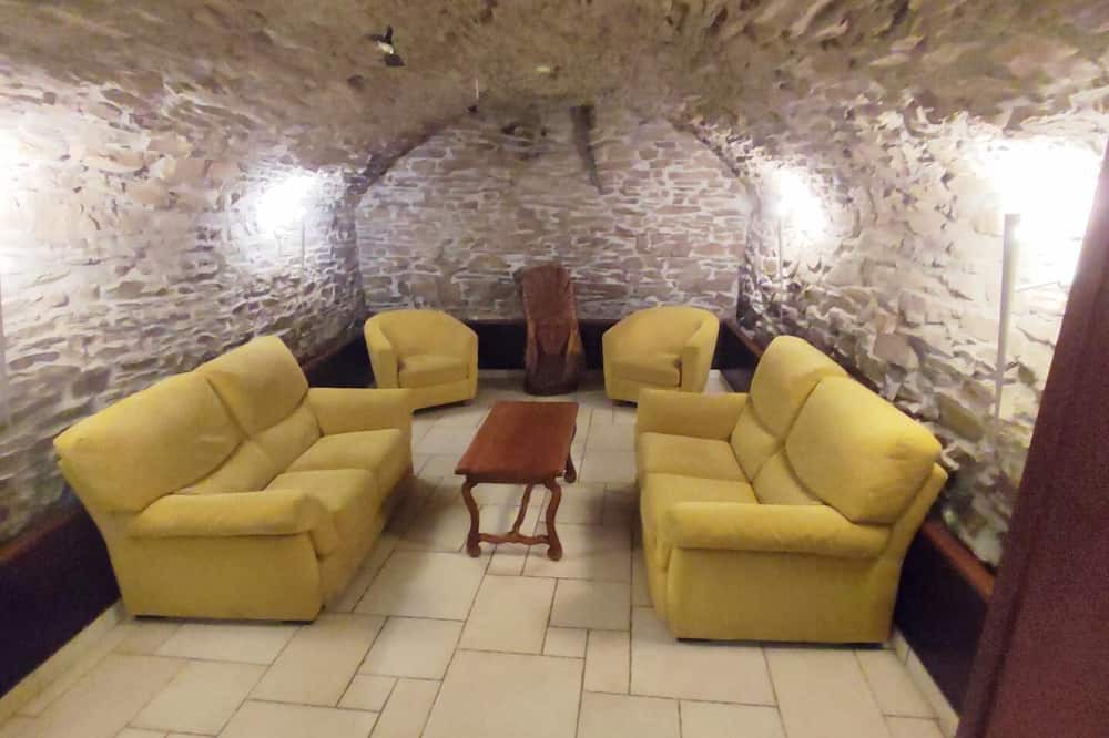 Photo of Others in Neufmanil