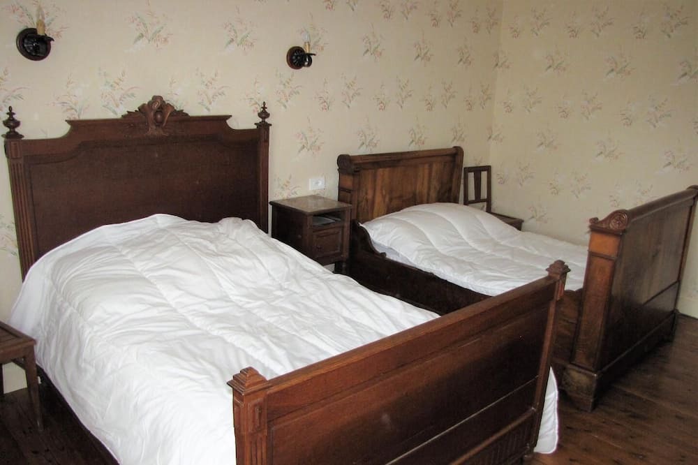 Photo of Bedroom in Vaux-Champagne