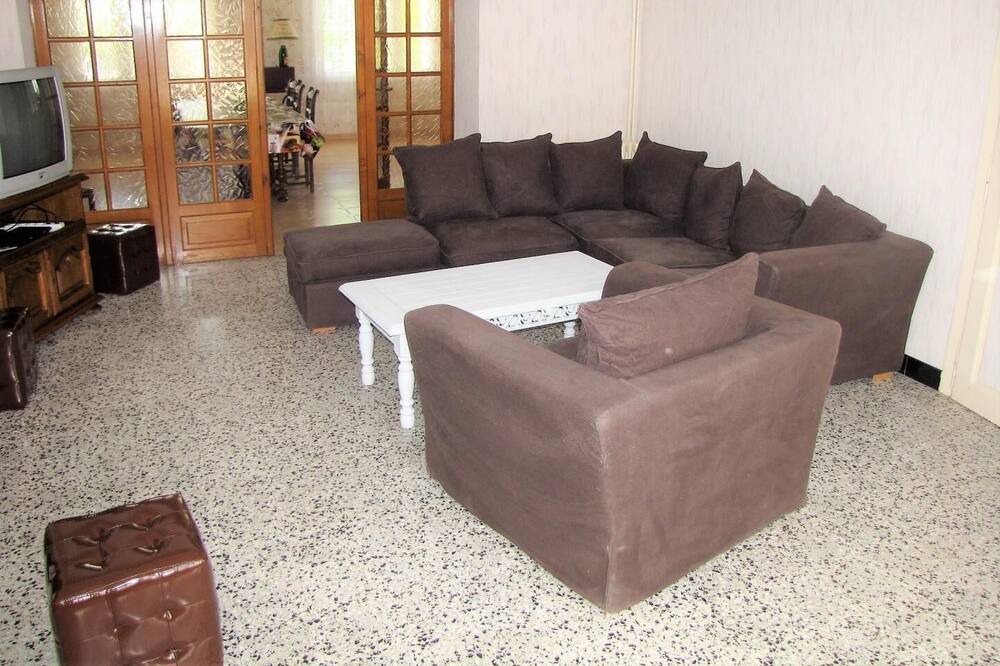 Photo of Livingroom in Vaux-Champagne