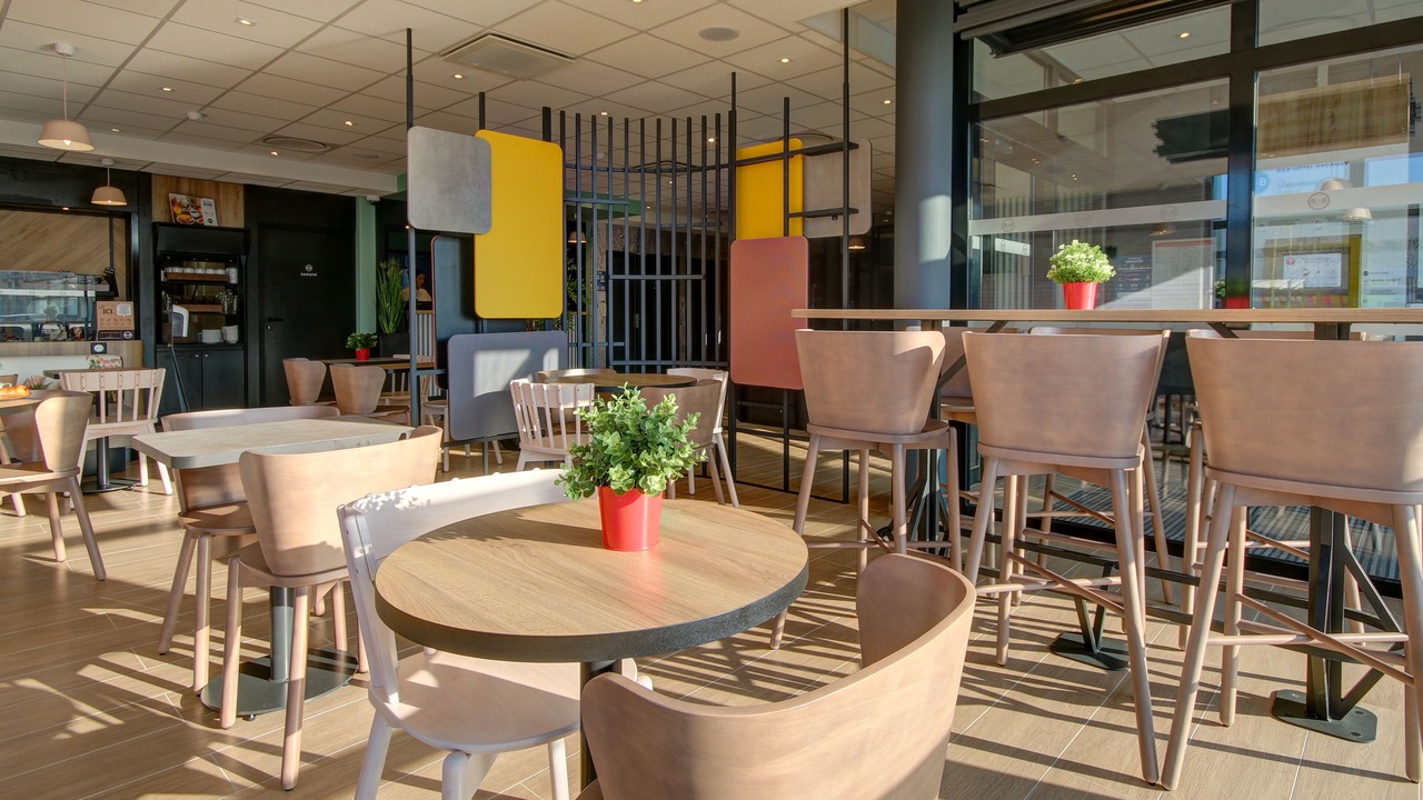 Photo of Others in Epernay