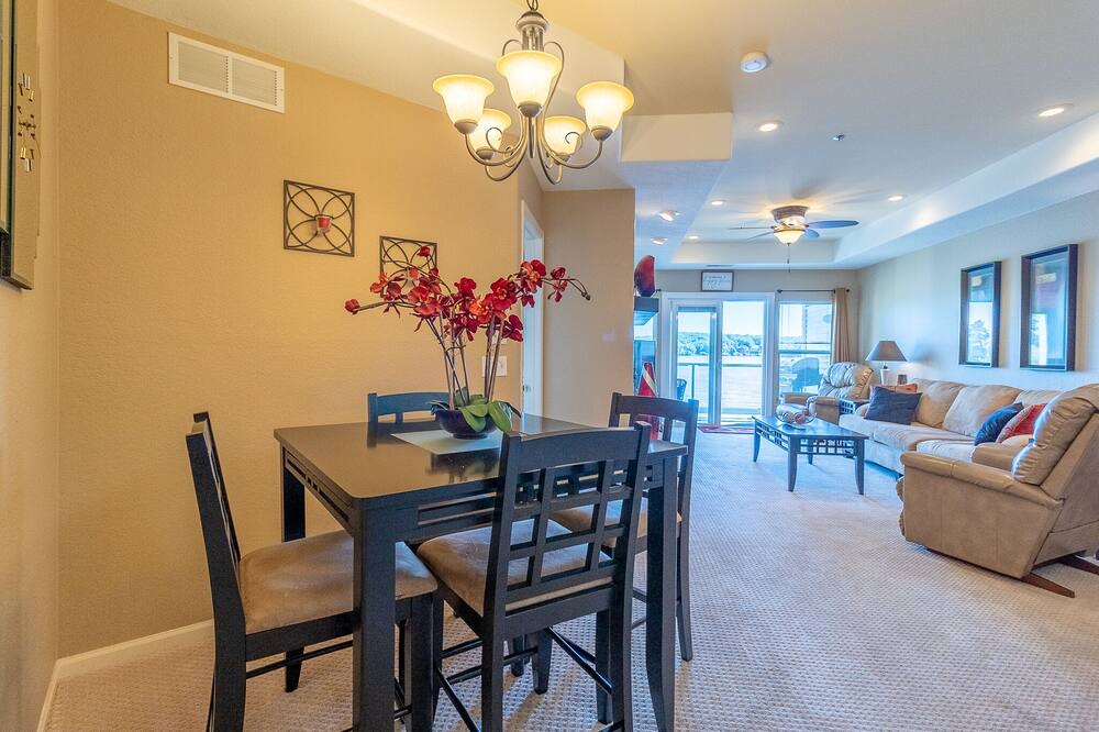 Photo of Livingroom in Lake Ozark