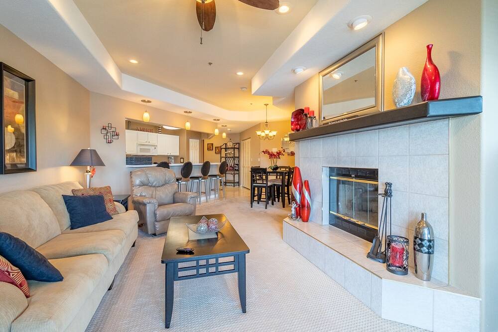 Photo of Livingroom in Lake Ozark