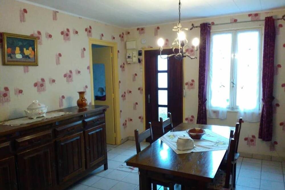 Photo of Kitchen in Fumay
