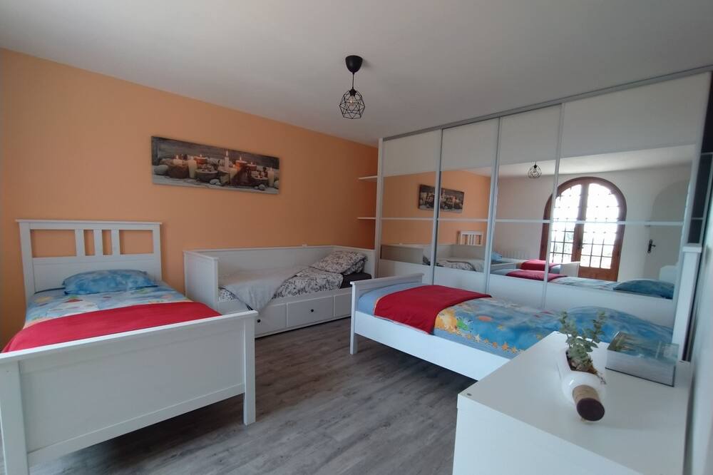 Photo of Bedroom in Albi