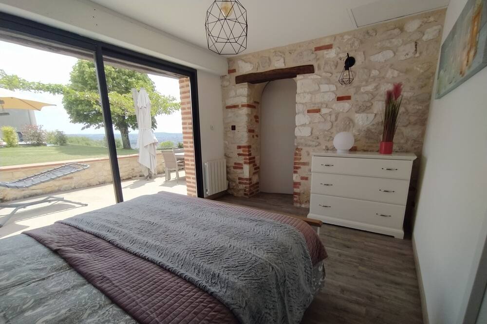 Photo of Bedroom in Albi