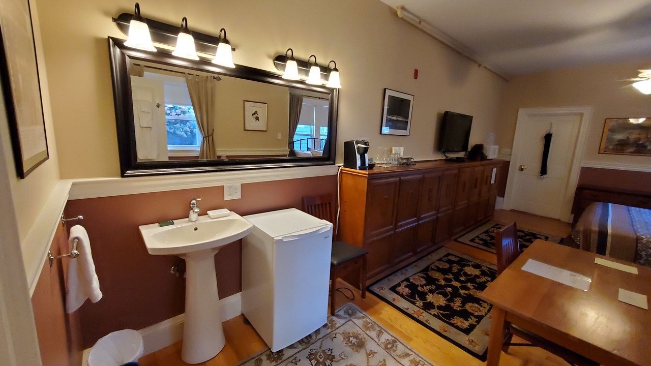 Photo of Bedroom in Somerville