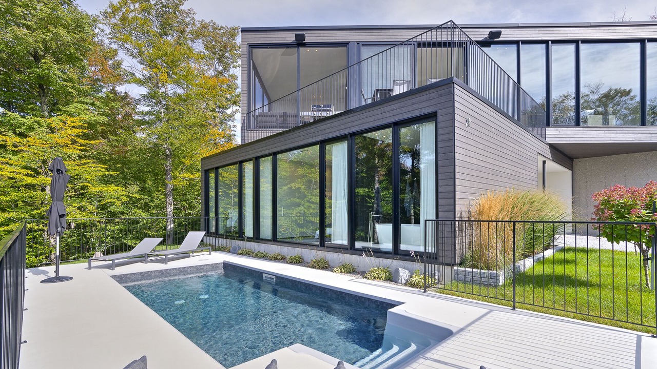 Photo of Outdoor in Sutton