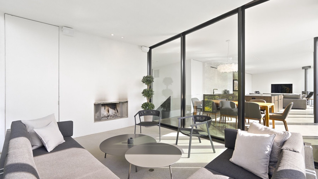 Photo of Livingroom in Sutton