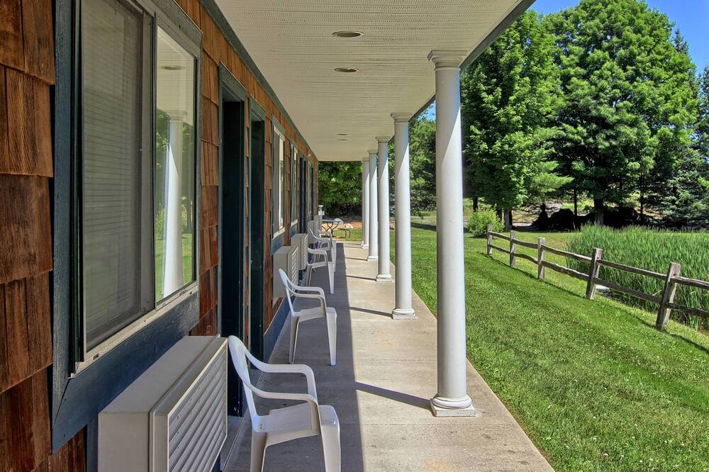 Photo of Patio Balcony in Bellaire