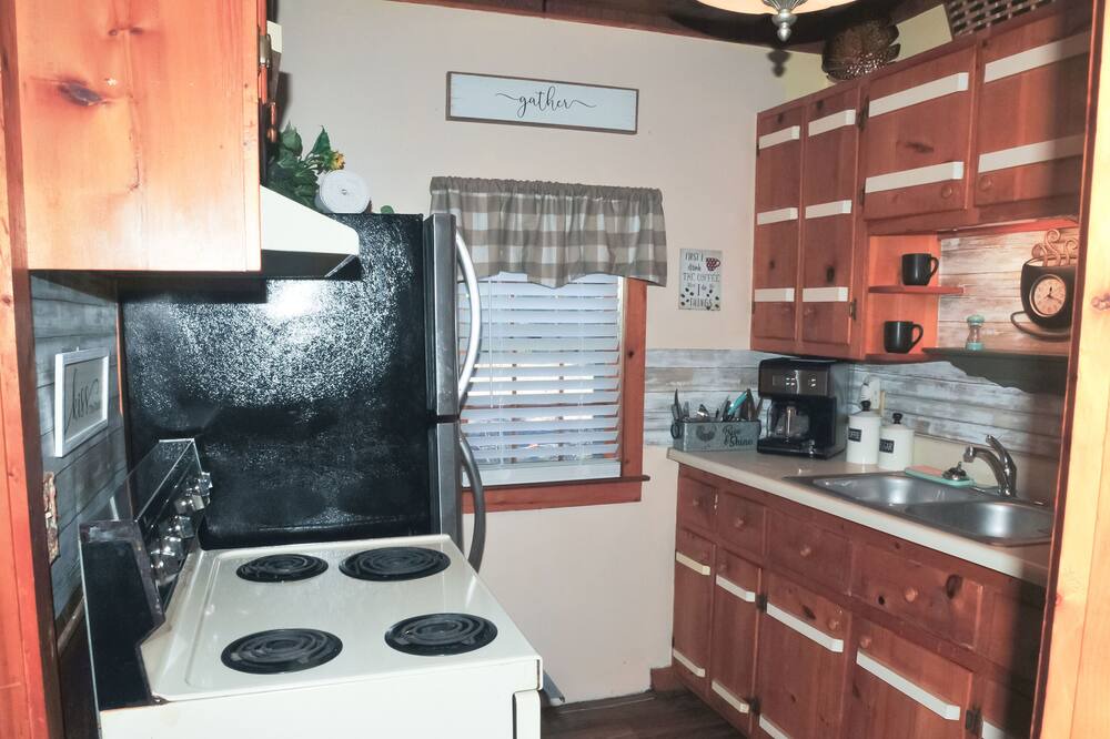 Photo of Kitchen in Peters Creek