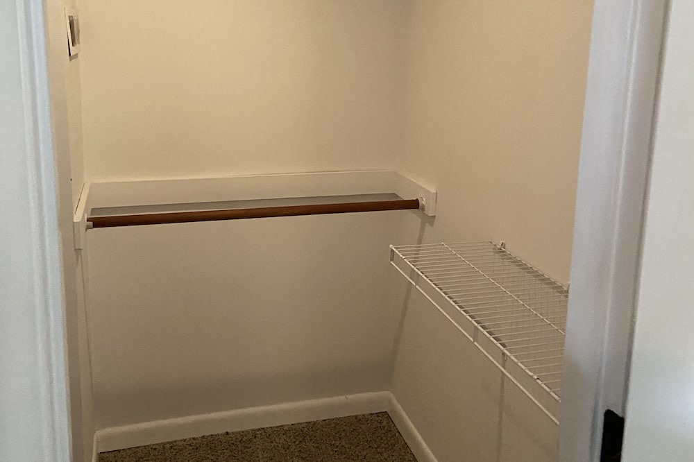 Photo of Bedroom in Central Newport News