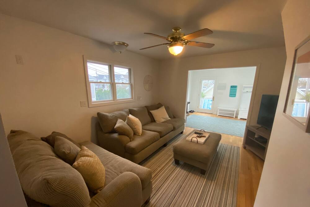 Photo of Livingroom in Devon