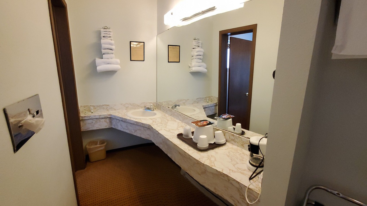 Photo of Bathroom in Raton