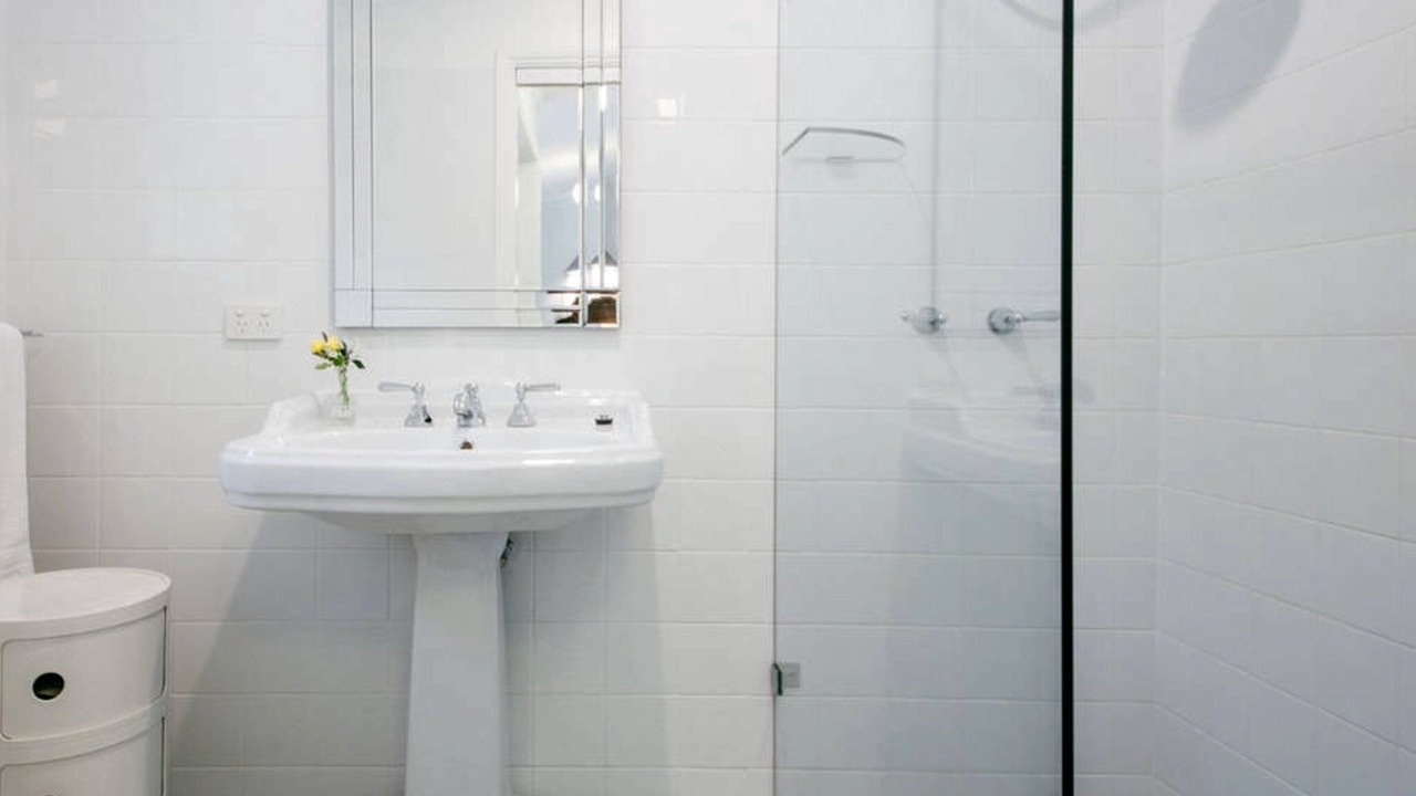 Photo of Others in Eastwood