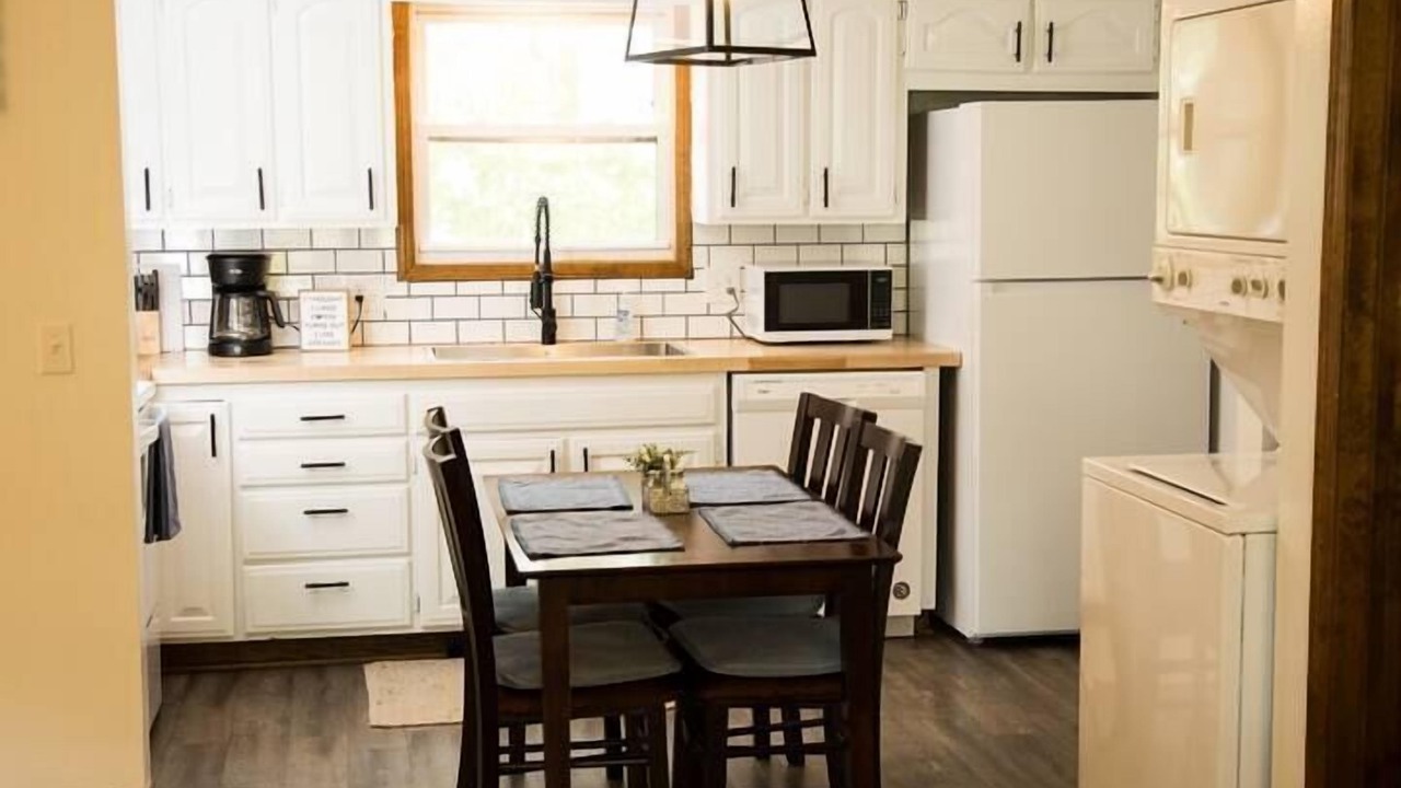 Photo of Kitchen in Eureka Springs
