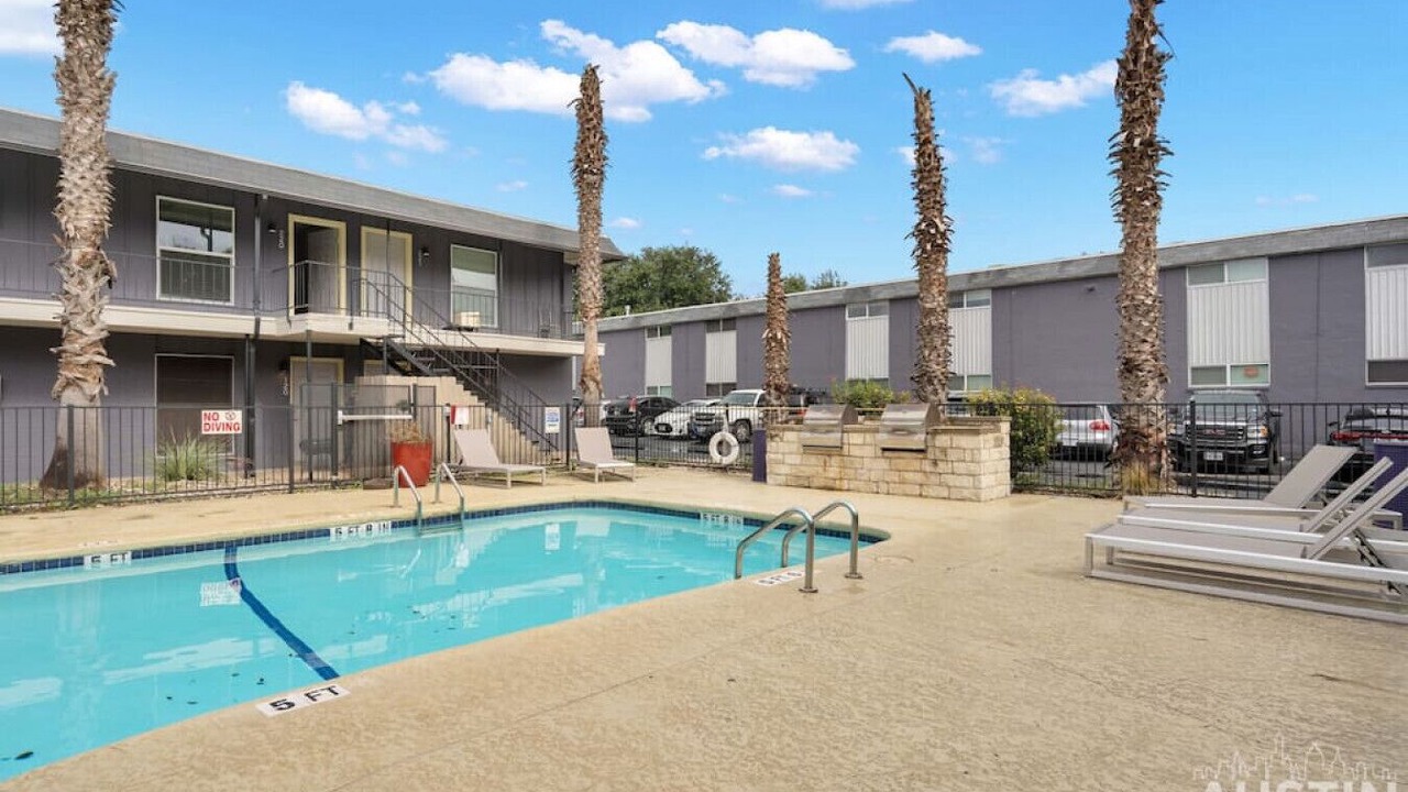 Photo of Outdoor in Cherrywood