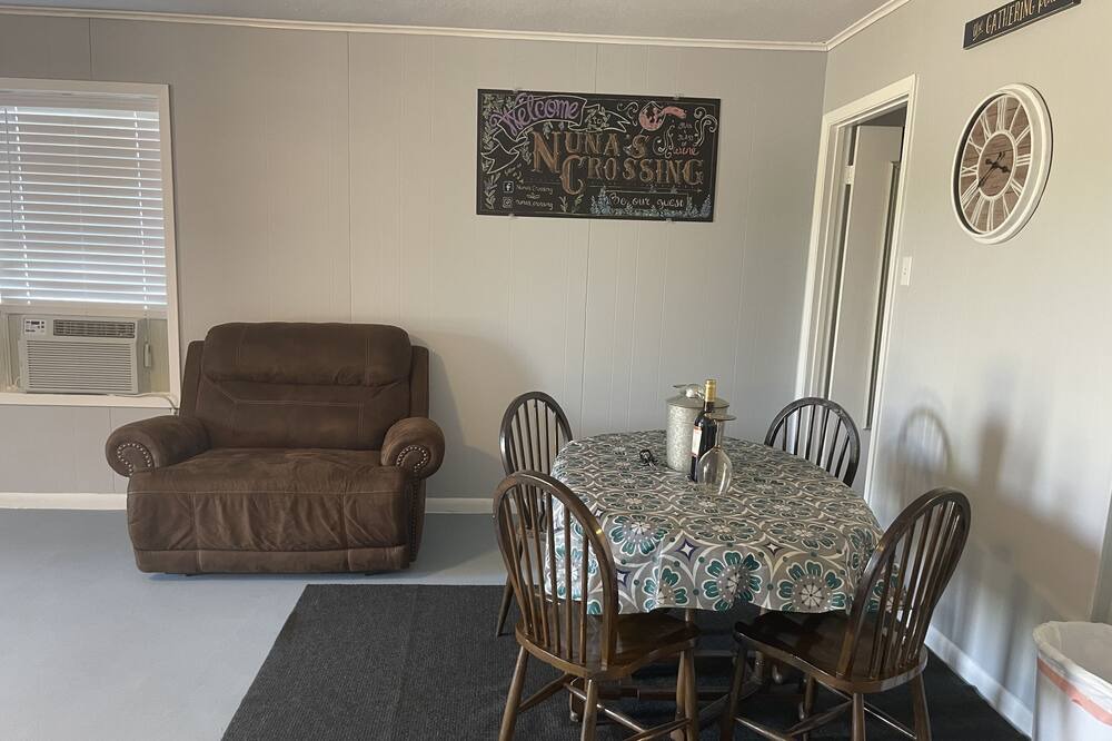Photo of Livingroom in Palestine