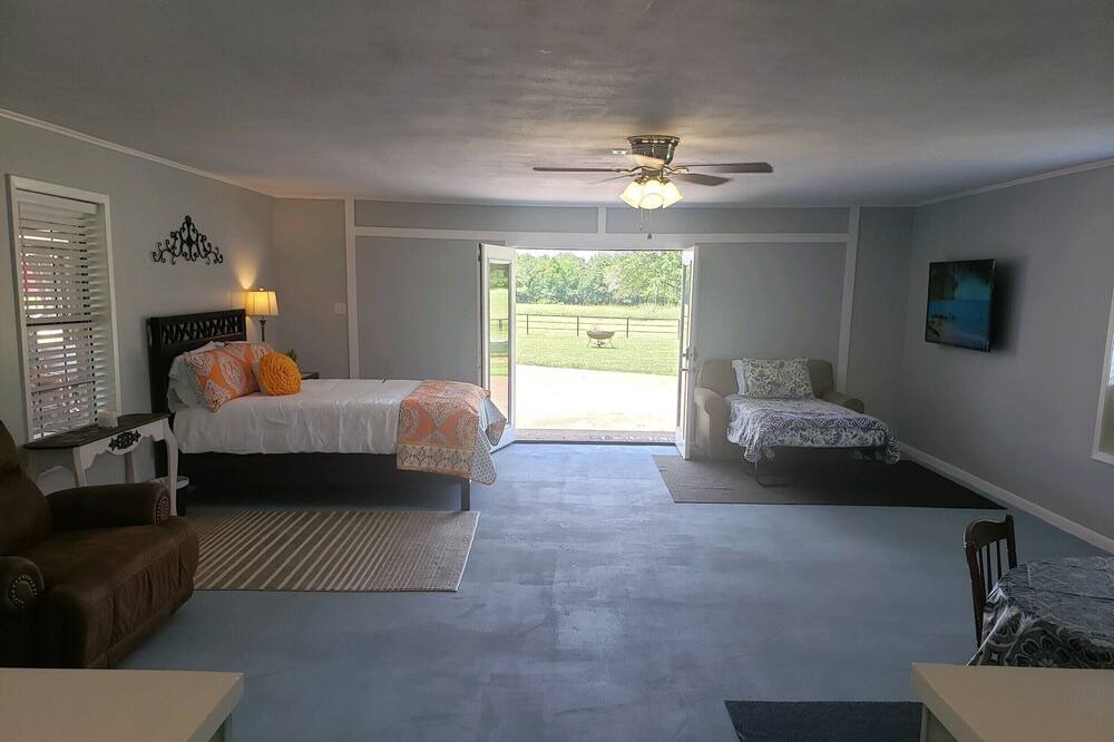 Photo of Bedroom in Palestine