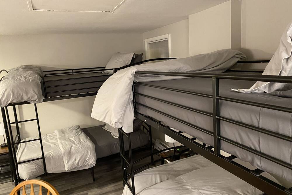 Photo of Bedroom in Pulaski