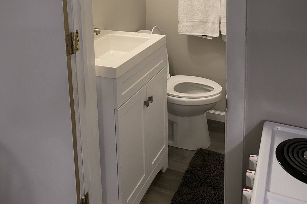 Photo of Bathroom in Pulaski